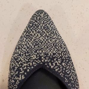 Rothy's Pointed Toe 8.5 Black to Silver Ombre